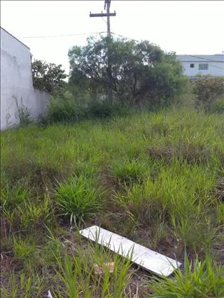 Terreno para venda em Monet