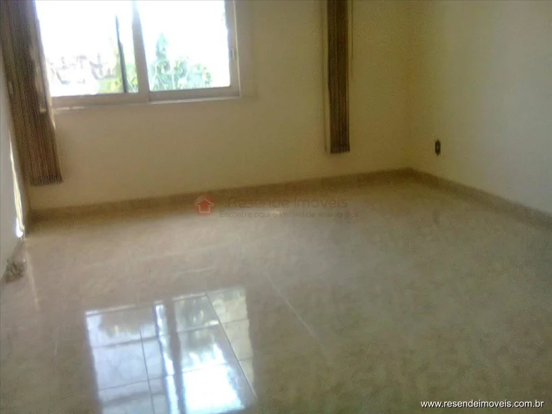 Foto 5 de 12 - Casa para venda em Centro