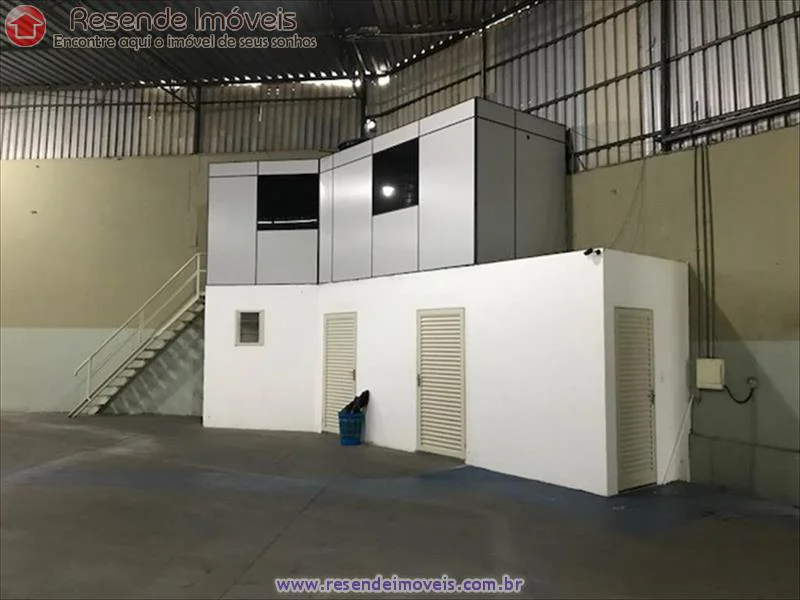 Foto 1 de 12 - Galpão para aluguel em Paraíso