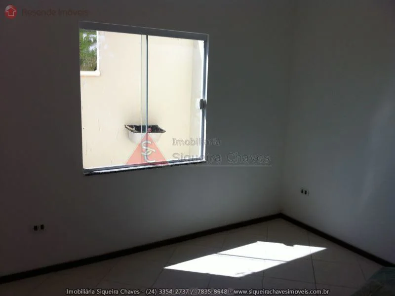 Foto 3 de 5 - Casa para venda em Parque Embaixador