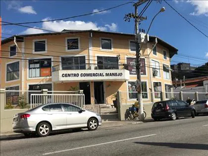 Loja para aluguel em Manejo