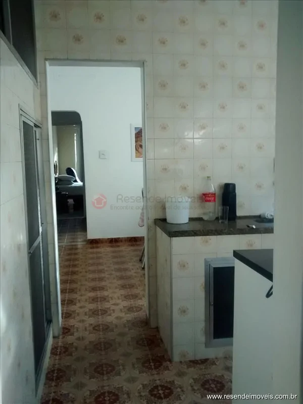 Foto 3 de 9 - Casa para venda em Vila Santa Cecília