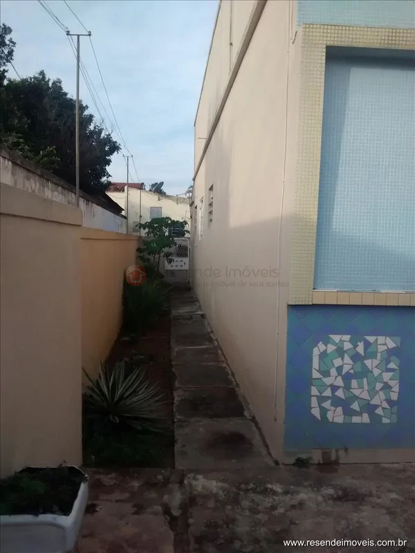 Foto 5 de 9 - Casa para venda em Vila Santa Cecília