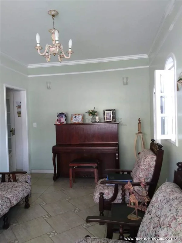 Foto 3 de 37 - Casa para venda em Montese