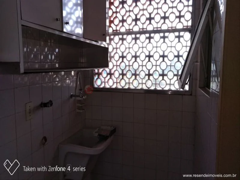 Foto 2 de 29 - Apartamento para venda e aluguel em Comercial