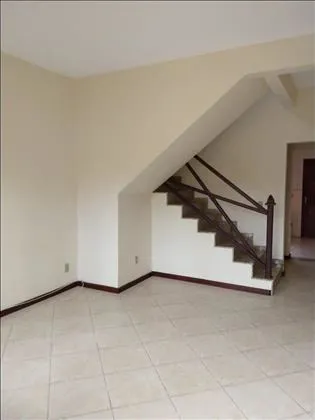 Casa para aluguel em Morada do Castelo