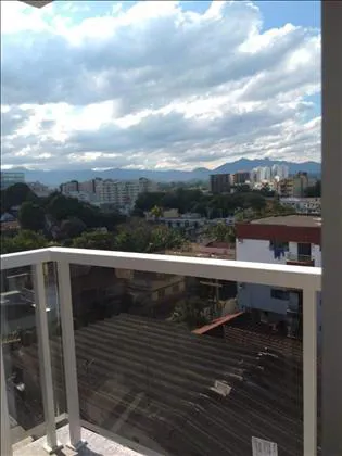 Cobertura para aluguel em Jardim Brasília
