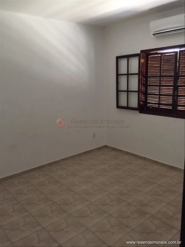 Foto 1 de 17 - Casa para venda em Morada da Colina