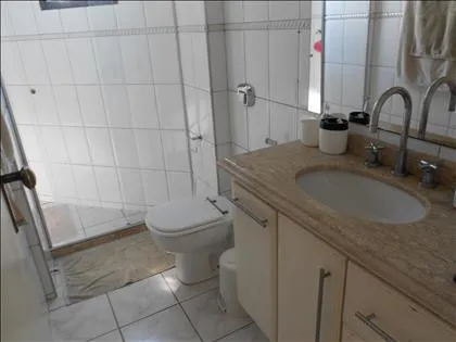 Apartamento para aluguel em Comercial