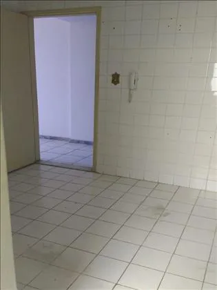 Apartamento para aluguel em Comercial