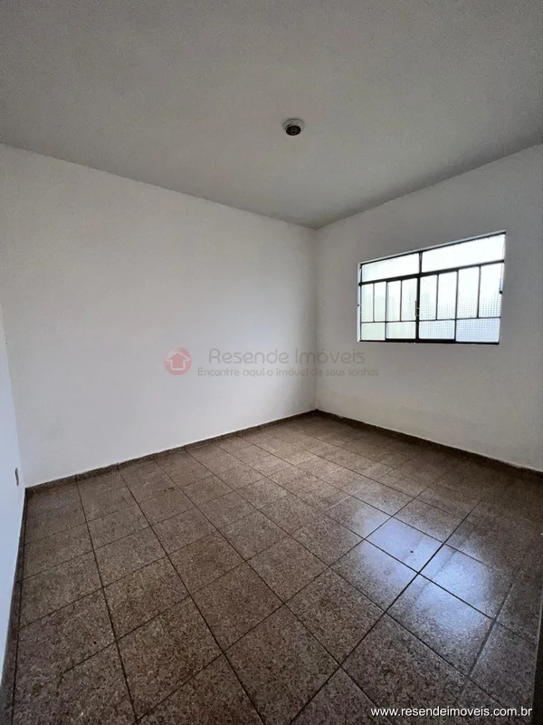 Foto 2 de 9 - Casa para aluguel em Vila Julieta