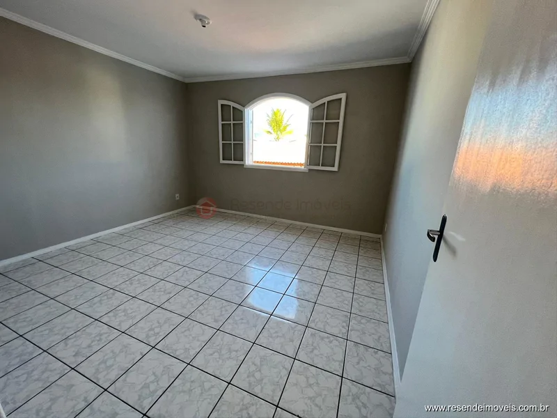 Foto 14 de 23 - Casa para venda em Monet