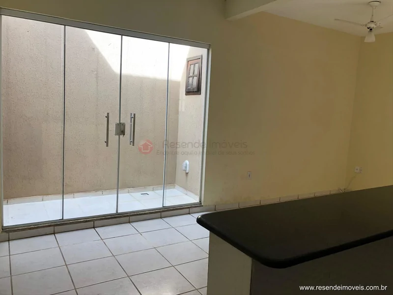 Foto 2 de 17 - Casa para aluguel em Vila Julieta