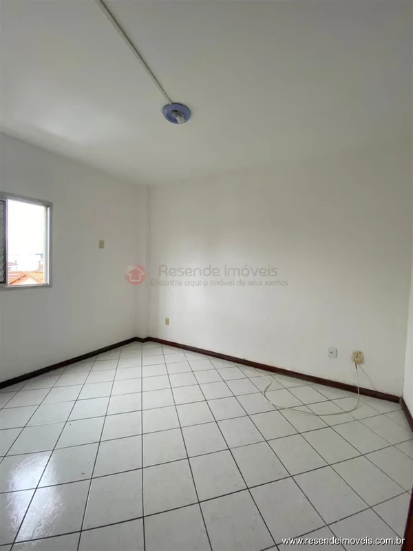 Foto 9 de 13 - Apartamento para aluguel em Vila Santa Cecília