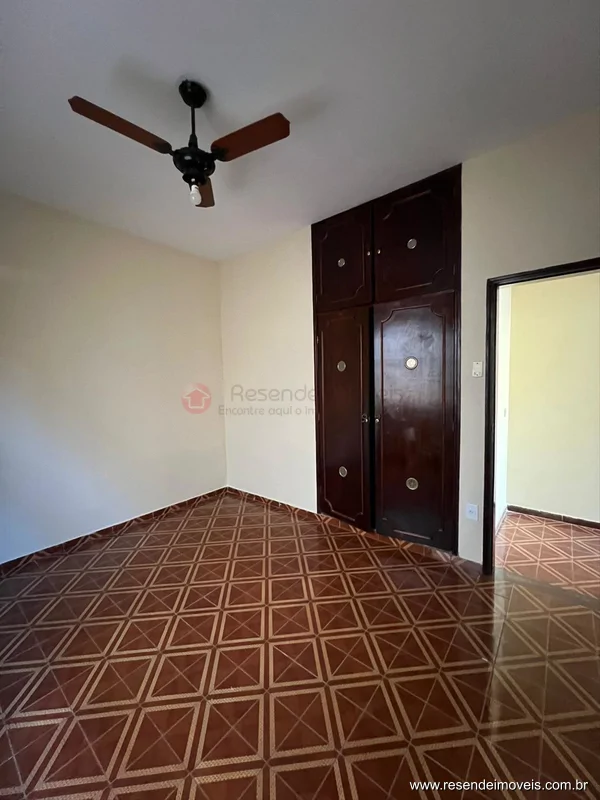 Foto 15 de 19 - Casa para aluguel em Vila Julieta