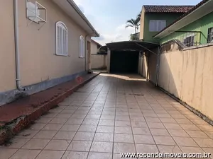 Casa para aluguel em Vila Julieta