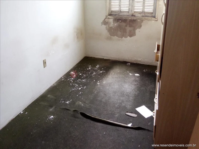 Foto 5 de 12 - Casa para venda em Centro