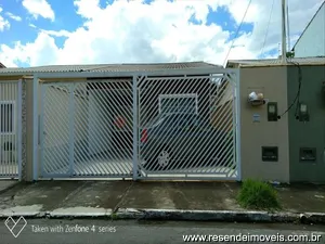 Casa para venda em Boa Vista II