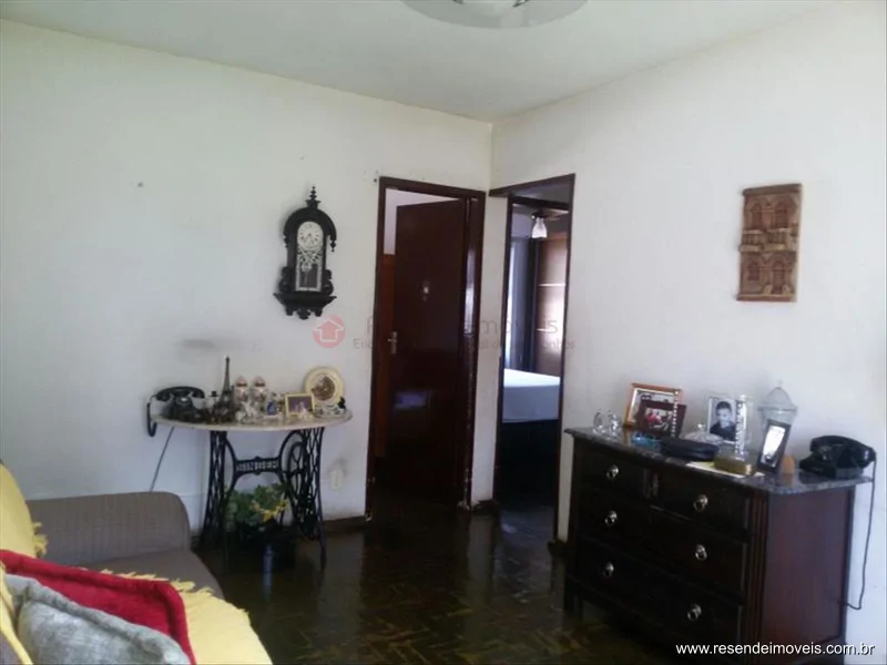 Foto 1 de 16 - Casa para venda em Vila Hulda Rocha