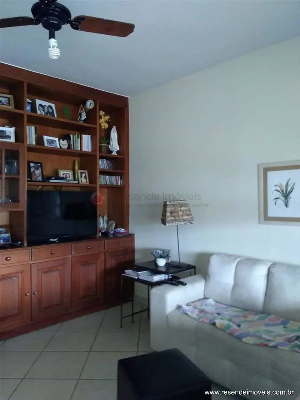 Foto 33 de 34 - Casa para venda em Vila Verde