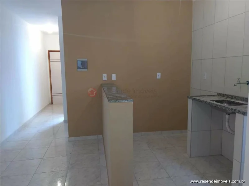 Foto 3 de 8 - Casa para venda em Jardim Aliança II