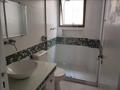 Cobertura para venda e aluguel em Liberdade