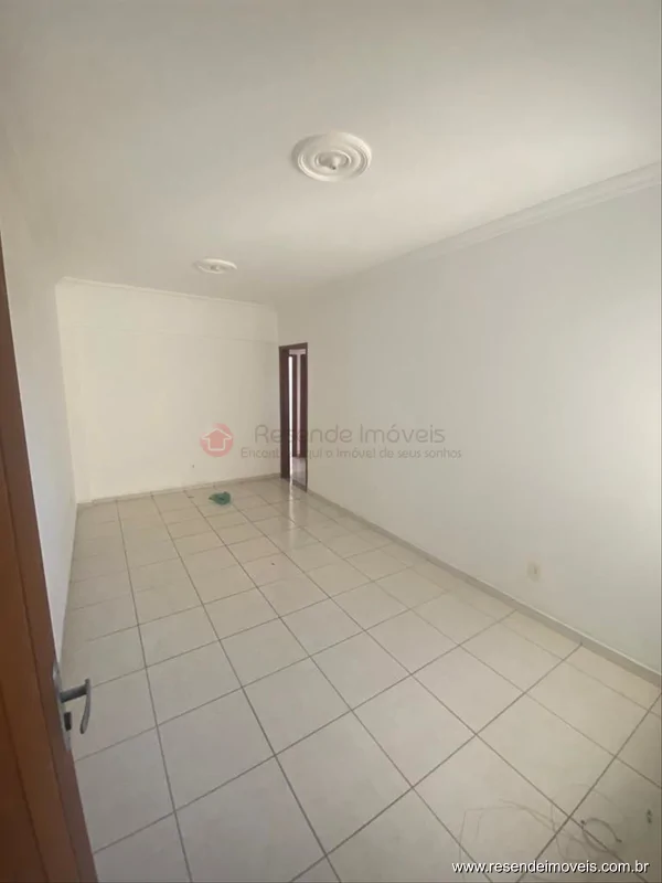 Foto 4 de 8 - Apartamento para aluguel em Vila Santa Cecília