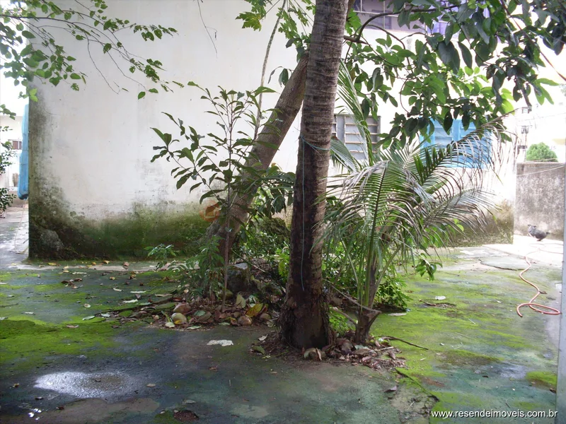 Foto 3 de 4 - Sobrado para venda e aluguel em Comercial