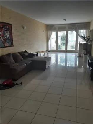 Casa para aluguel em Centro