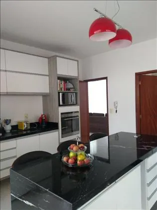 Casa para venda em Morada da Colina