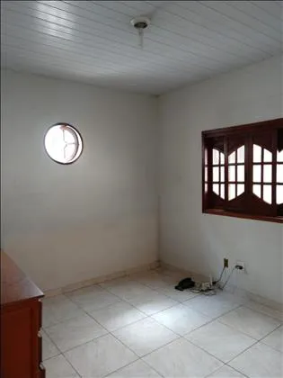 Casa para aluguel em Vila Julieta