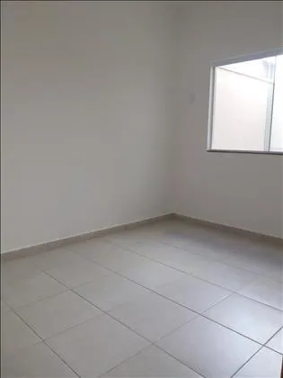 Apartamento para aluguel em Montese