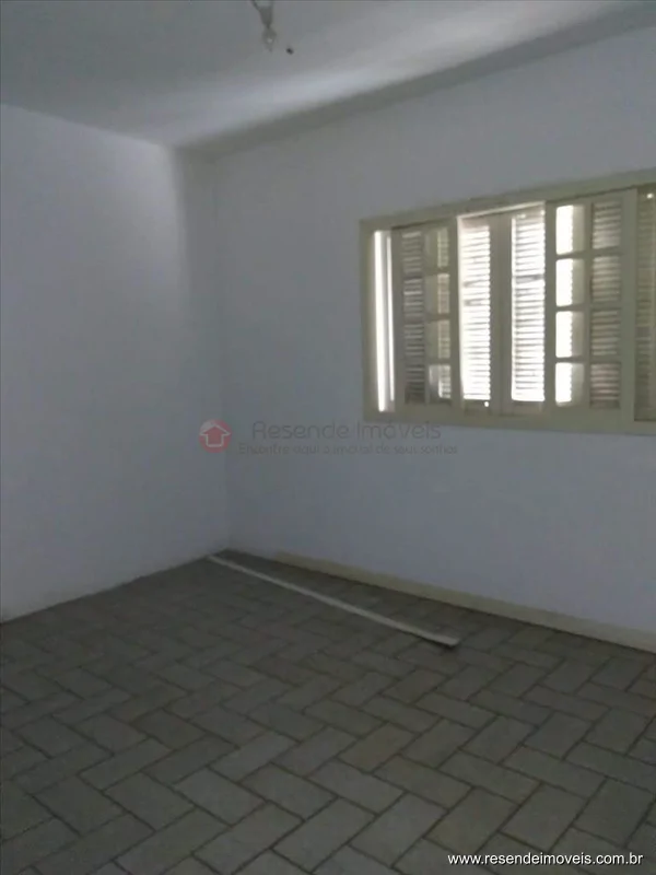 Foto 9 de 19 - Casa para venda em Casa da Lua