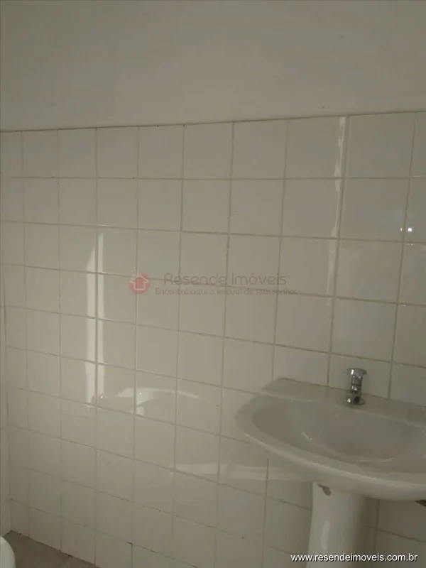 Foto 6 de 19 - Casa para venda em Casa da Lua