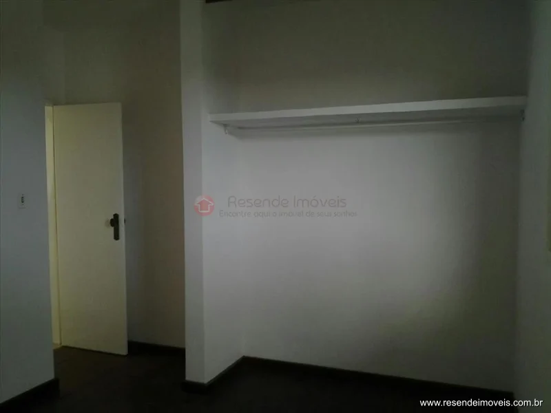 Foto 15 de 17 - Casa para venda e aluguel em Vila Verde