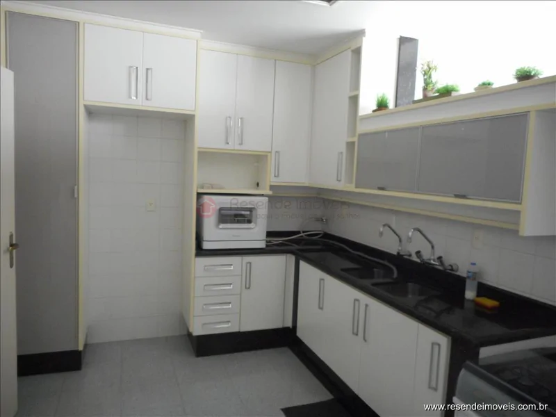 Foto 16 de 32 - Apartamento para venda em Morada do Castelo