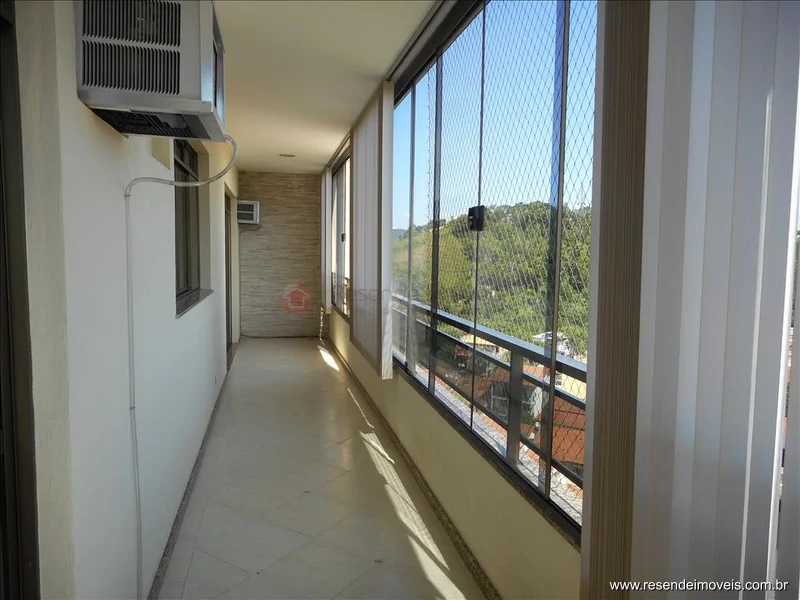 Foto 27 de 32 - Apartamento para venda em Morada do Castelo