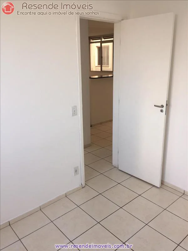 Foto 4 de 32 - Apartamento para aluguel em Cabral