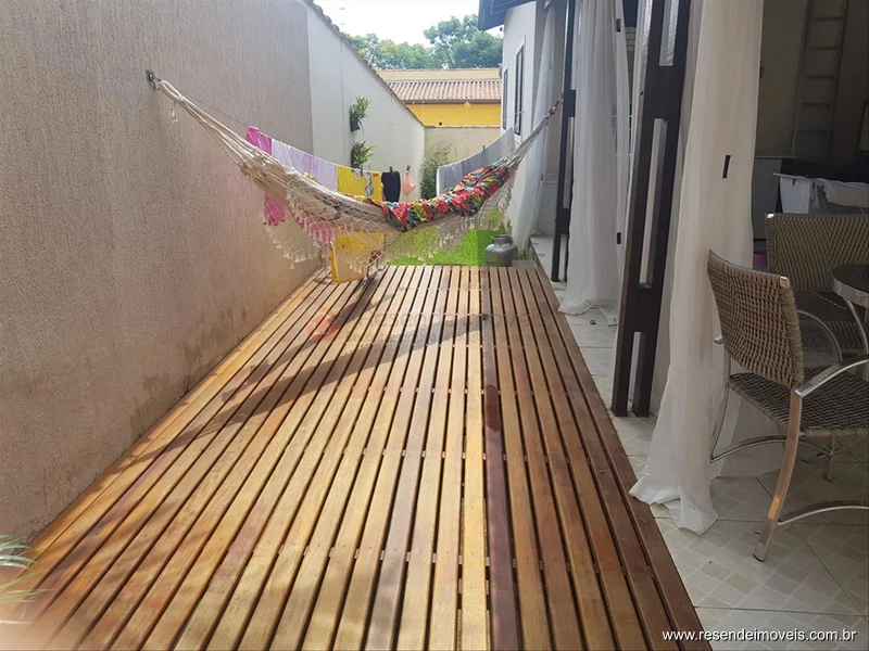 Foto 23 de 37 - Casa para venda em Casa da Lua