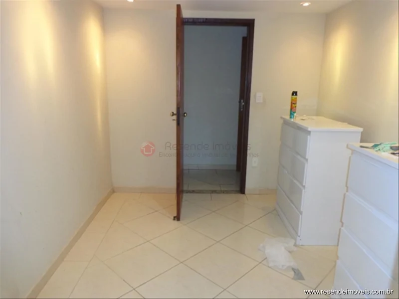 Foto 37 de 37 - Casa para venda em Casa da Lua