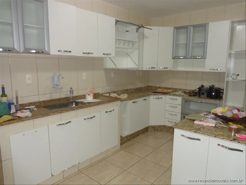 Foto 7 de 37 - Casa para venda em Casa da Lua