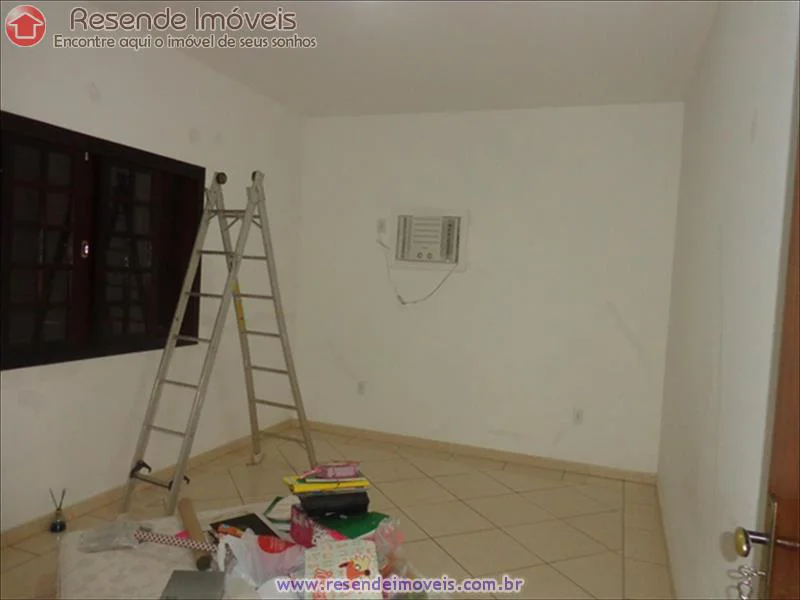 Foto 33 de 37 - Casa para venda em Casa da Lua