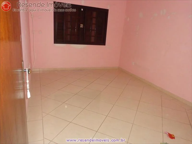 Foto 34 de 37 - Casa para venda em Casa da Lua