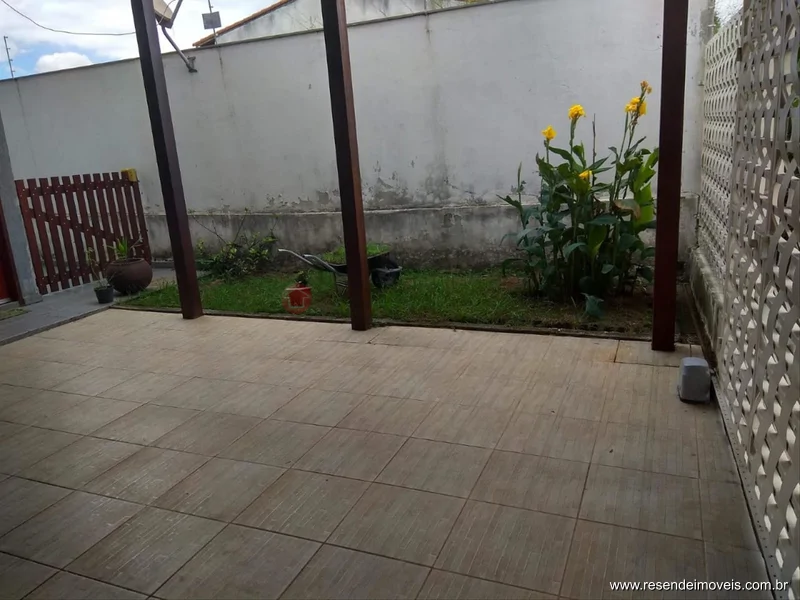 Foto 1 de 18 - Casa para venda em Monet