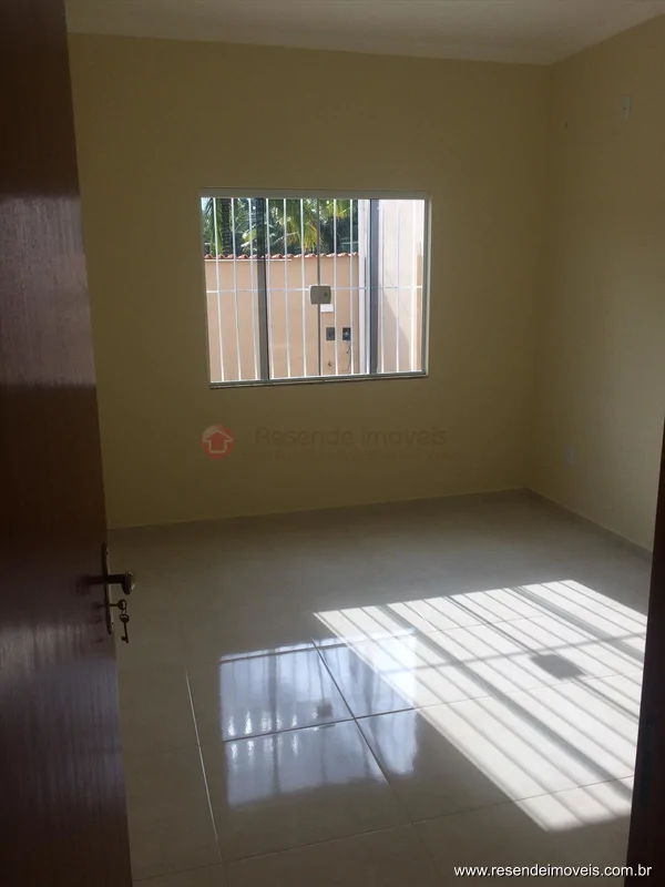 Foto 9 de 15 - Casa para venda em Santa Isabel