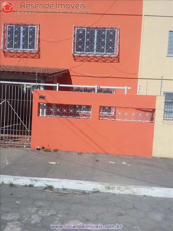 Foto 1 de 10 - Casa para aluguel em Montese