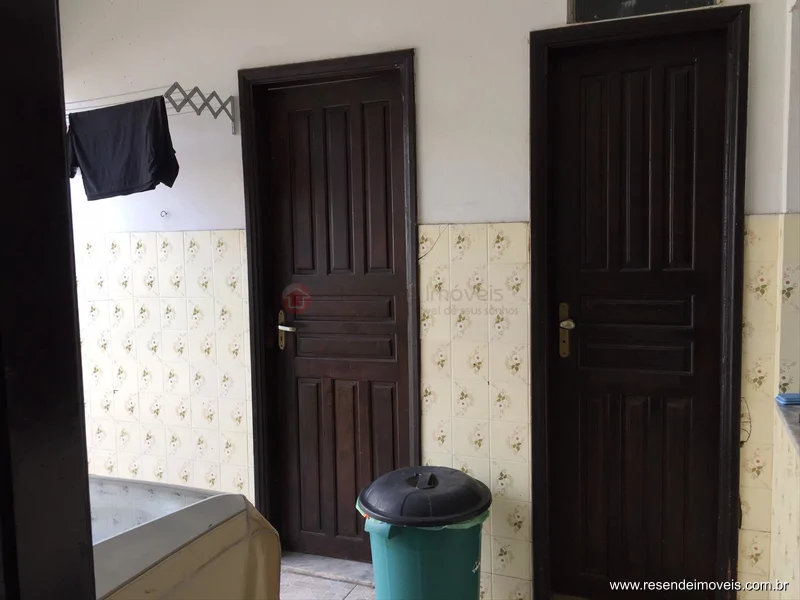 Foto 1 de 6 - Casa para venda em Vila Julieta