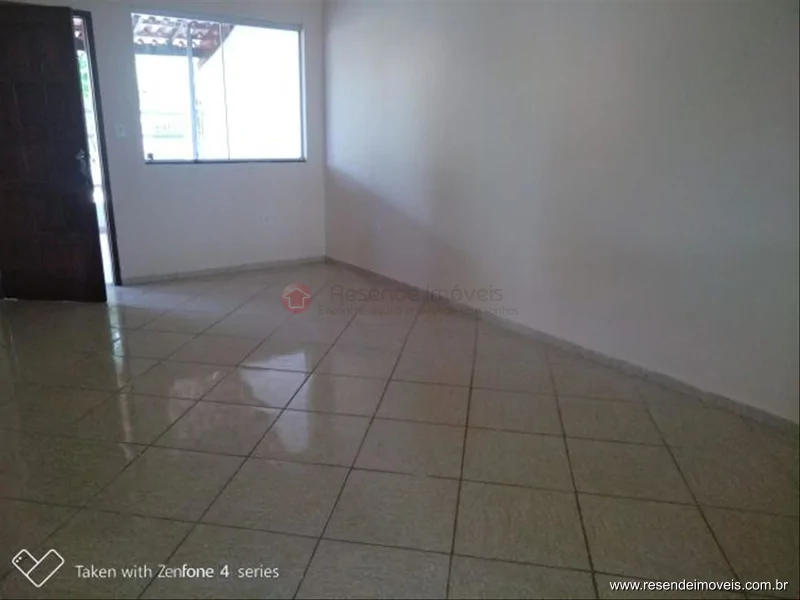 Foto 13 de 17 - Casa para venda em Monet