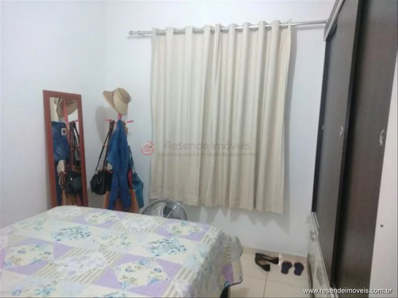 Foto 15 de 18 - Casa para venda em Jardim D'Oeste