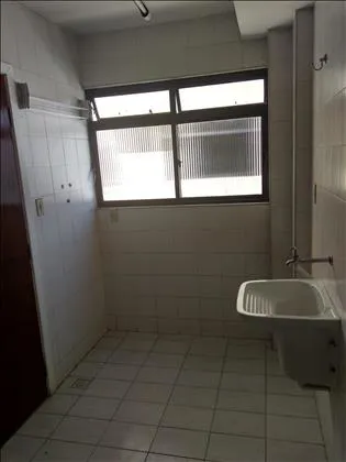 Apartamento para aluguel em Comercial